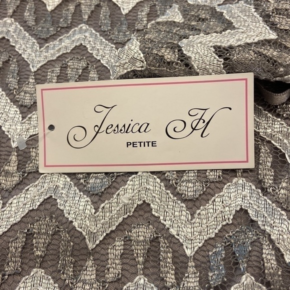 Jessica H lace dress - Picture 10 of 10